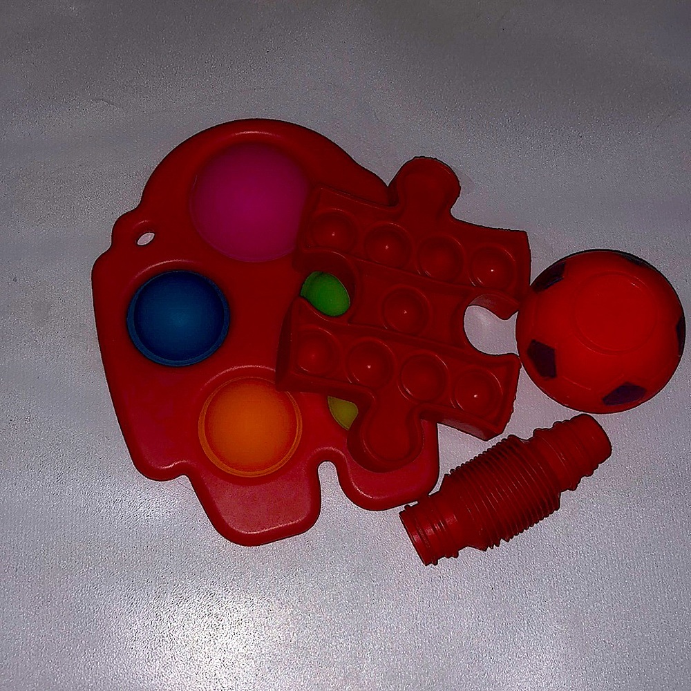 Red fidget pack